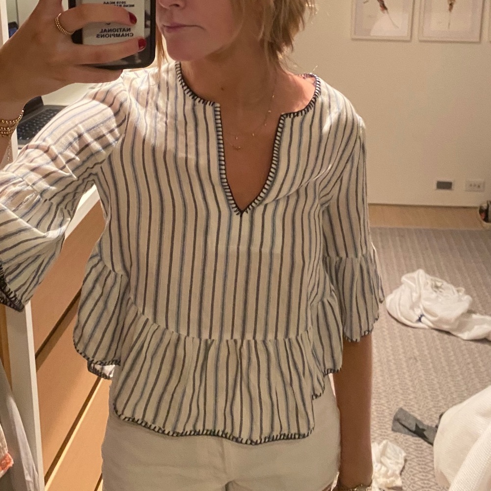 BCBG MAXAZRIA Striped blouse